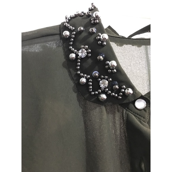 Button down blouse - Picture 2 of 2